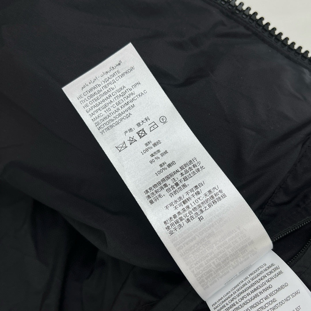 Black Jacket - FashionHype.xyz