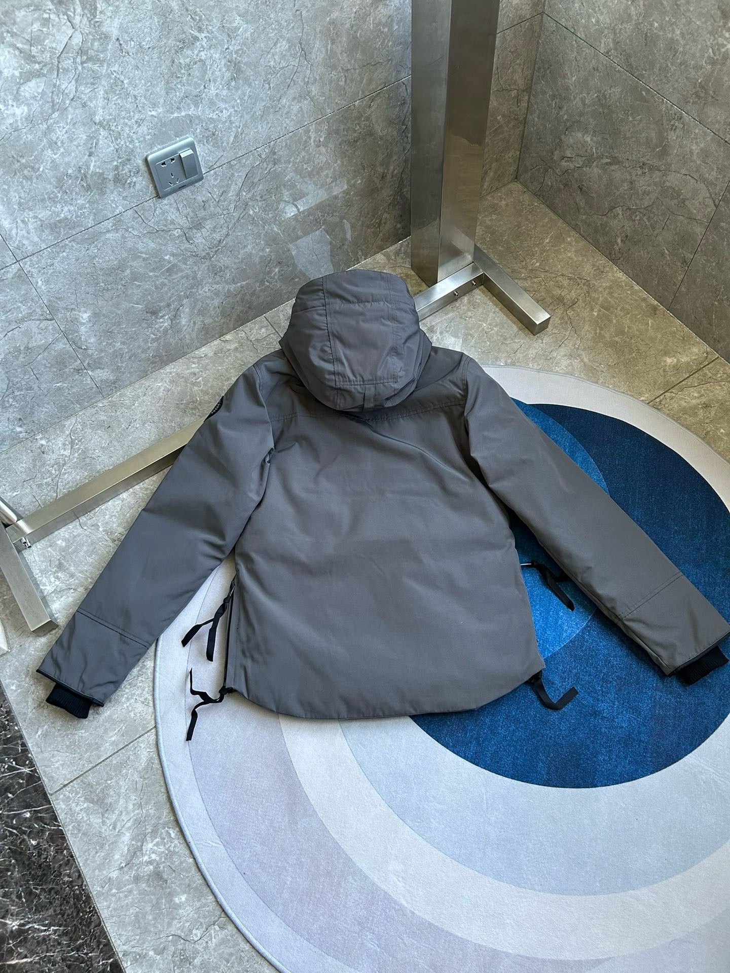 Black,Blue,White and Grey Jacket - FashionHype.xyz