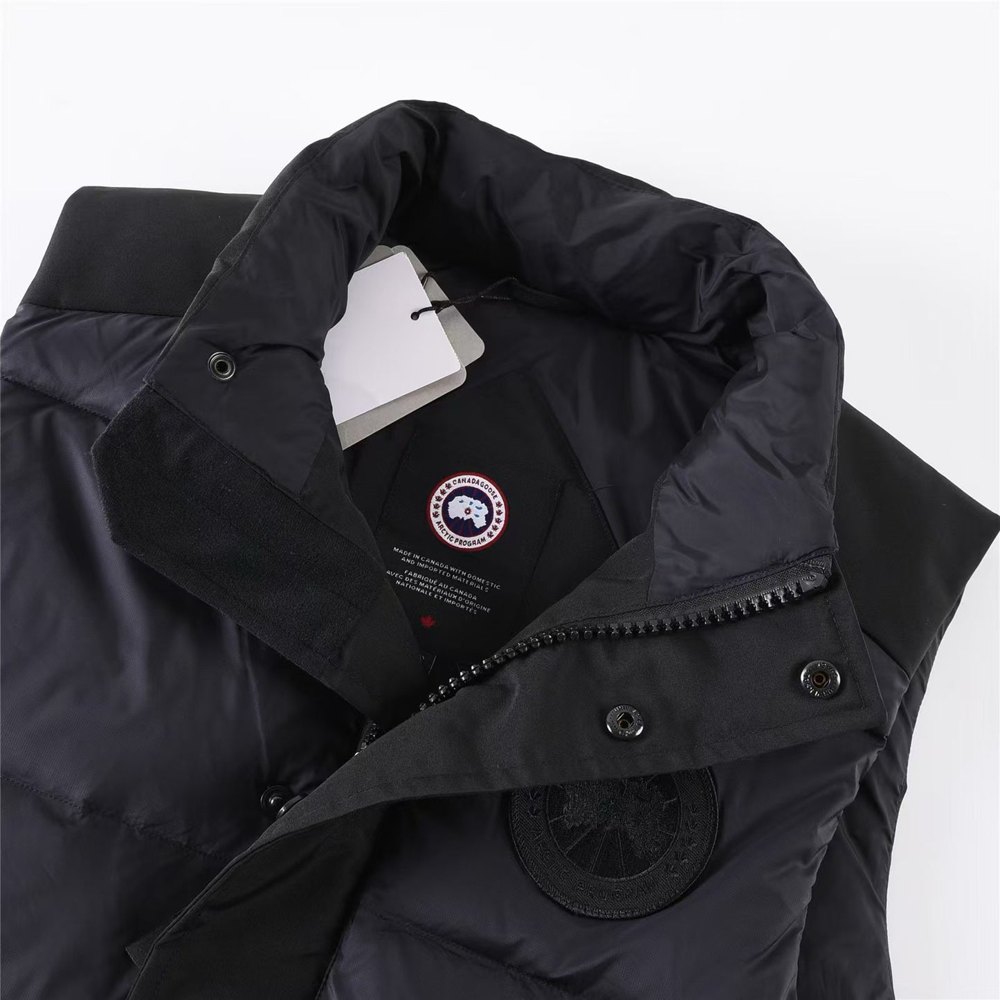 Chaleco blanco y negro