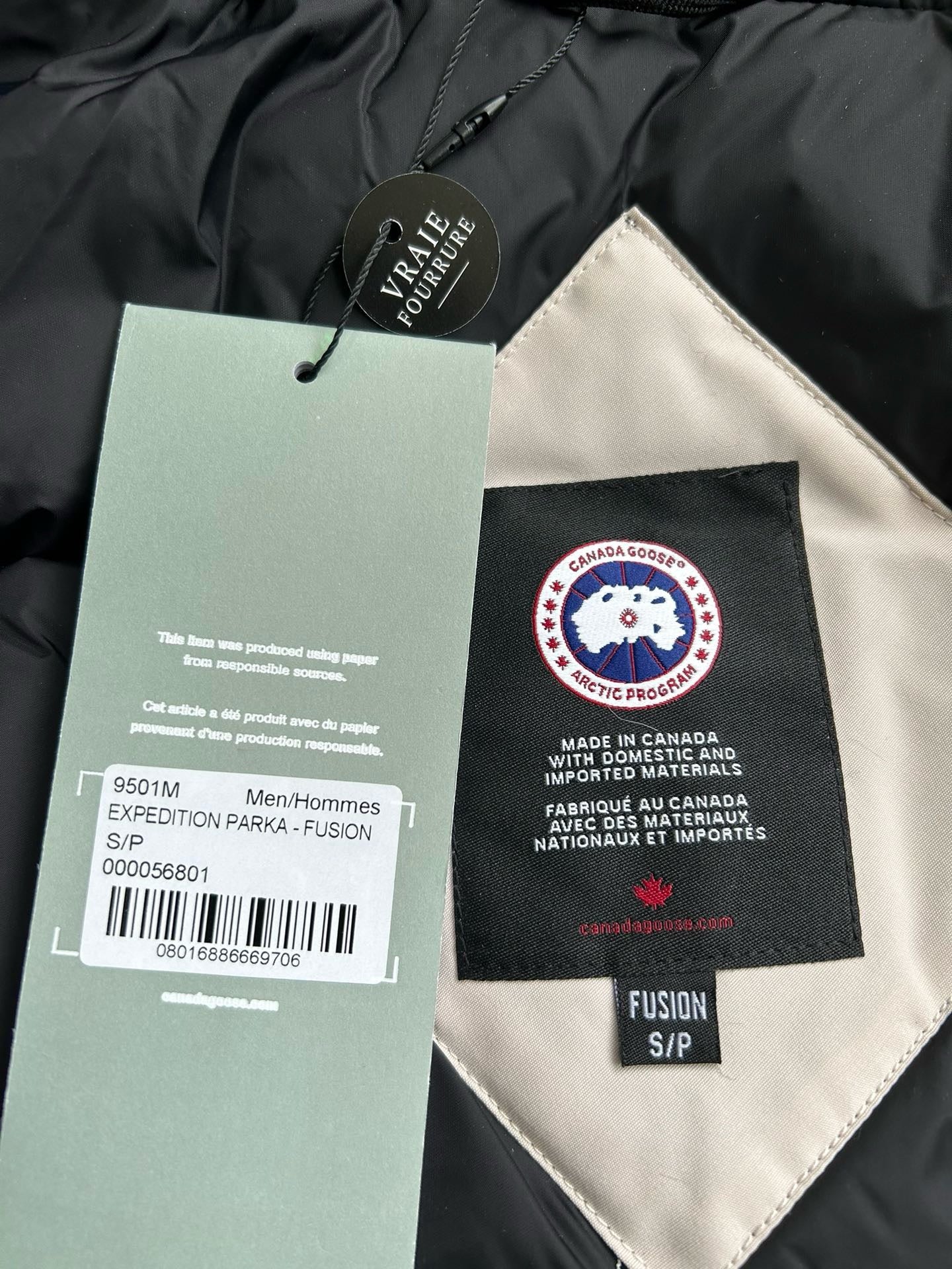 Mehrfarbige Jacke
