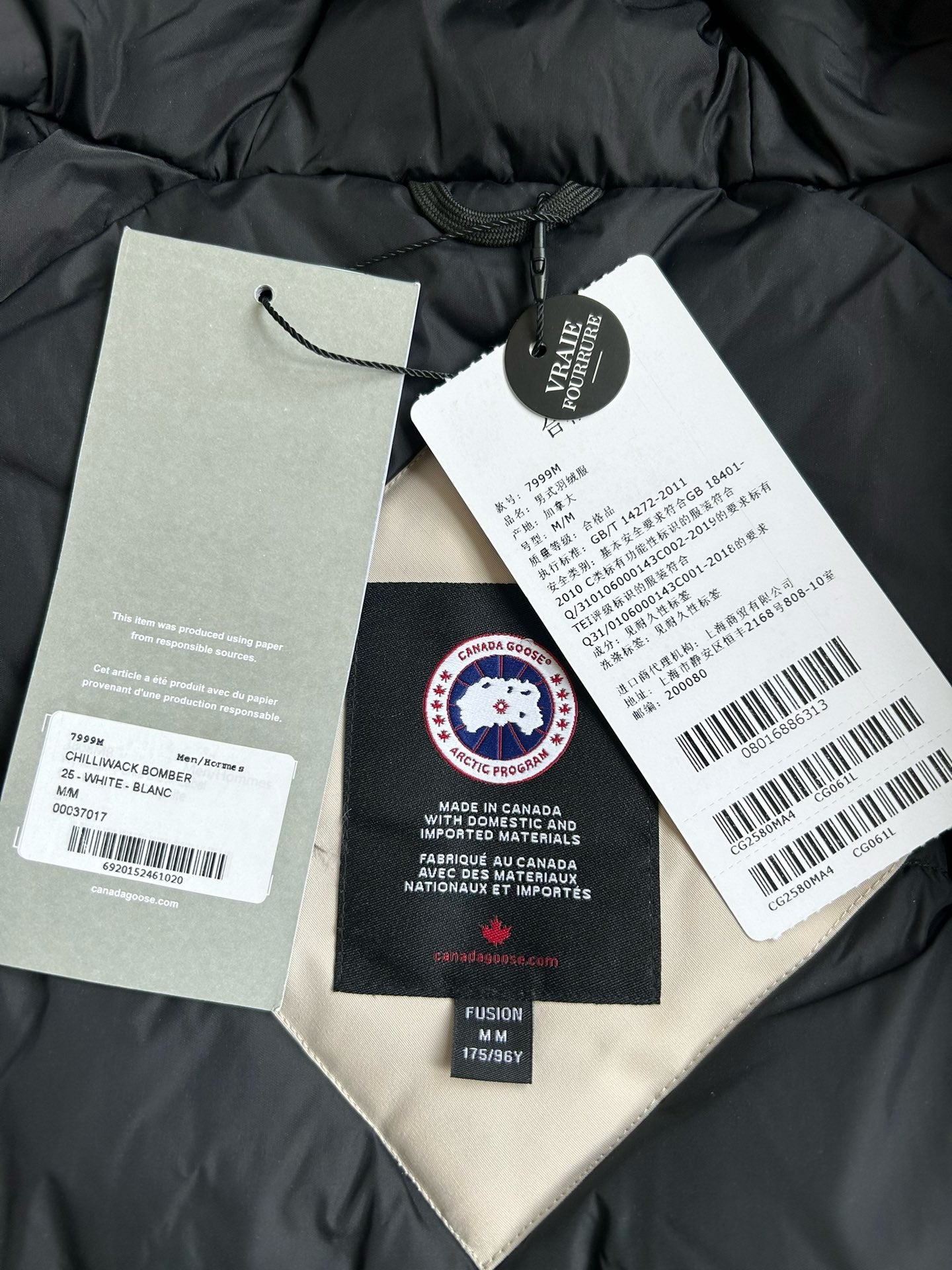 Mehrfarbige Jacke