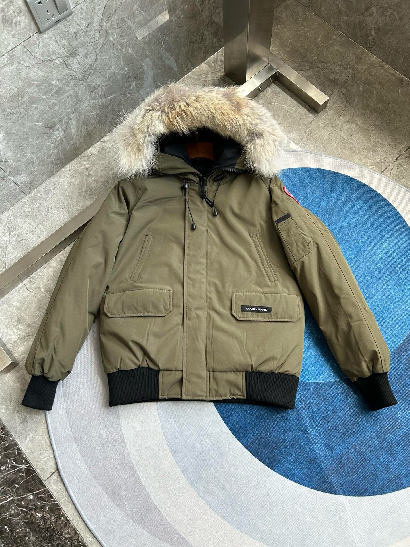 Mehrfarbige Jacke