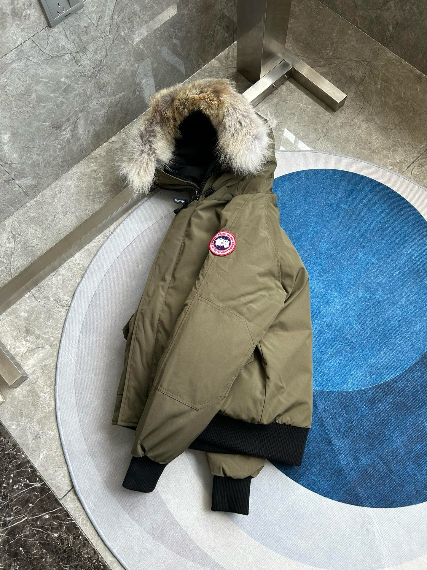 Mehrfarbige Jacke