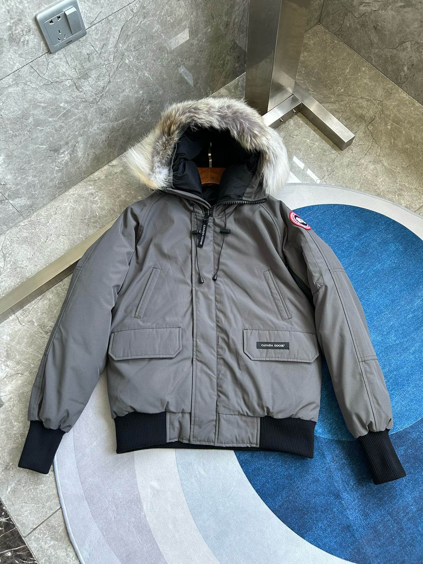 Mehrfarbige Jacke