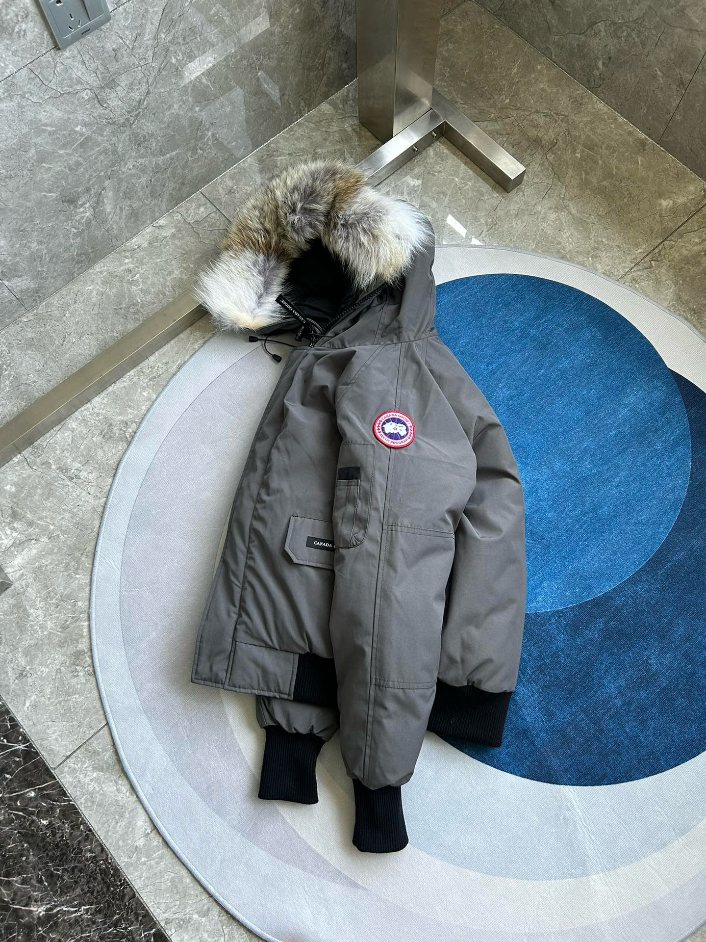 Mehrfarbige Jacke