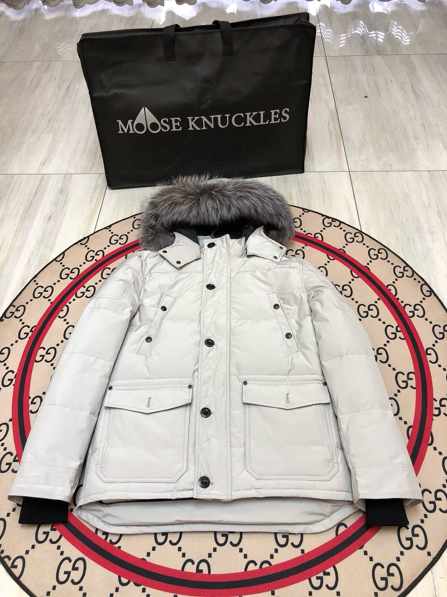Black and White  Jacket - Size L - FashionHype.xyz