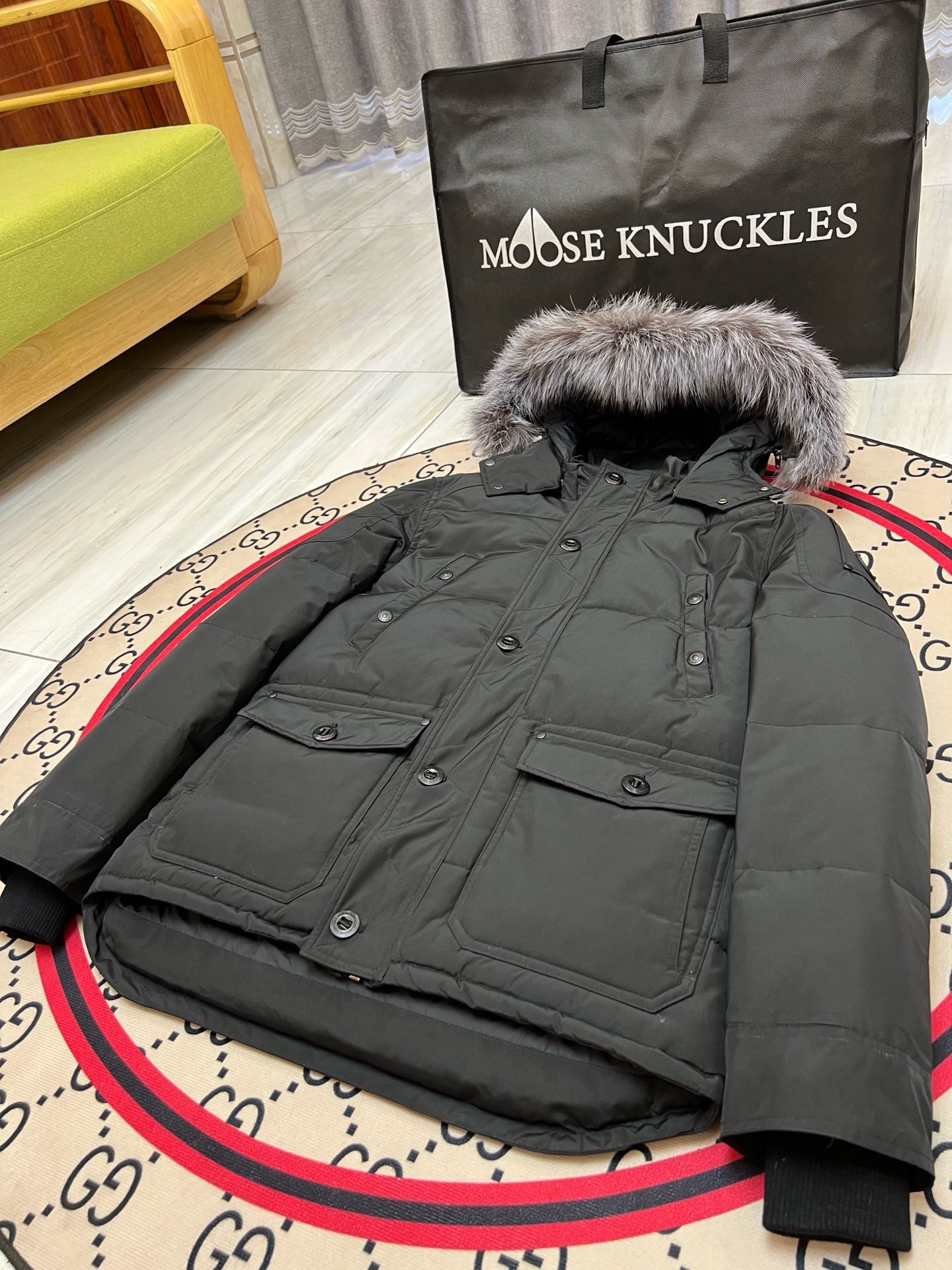 Black and White  Jacket - Size L - FashionHype.xyz