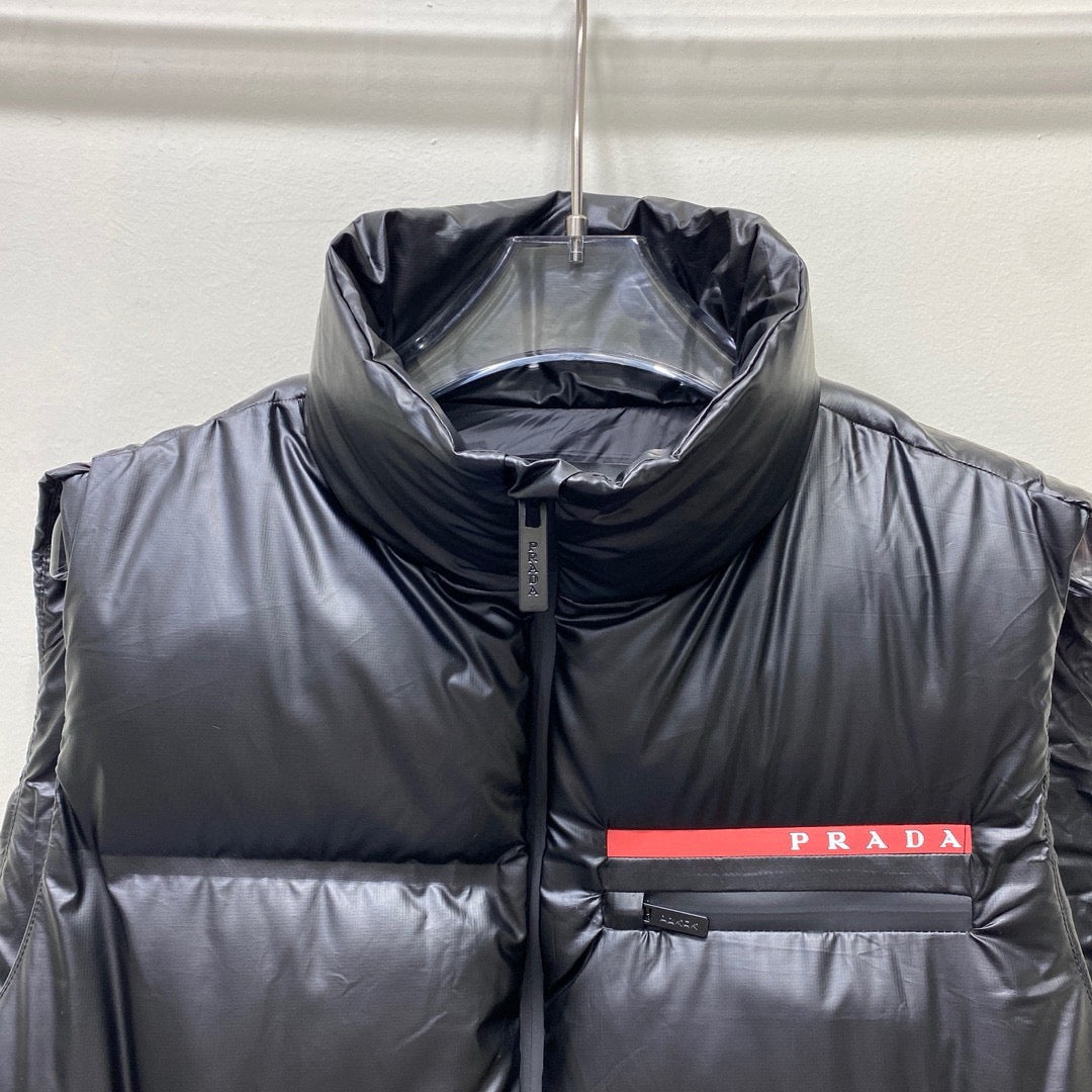 Black Vest - FashionHype.xyz
