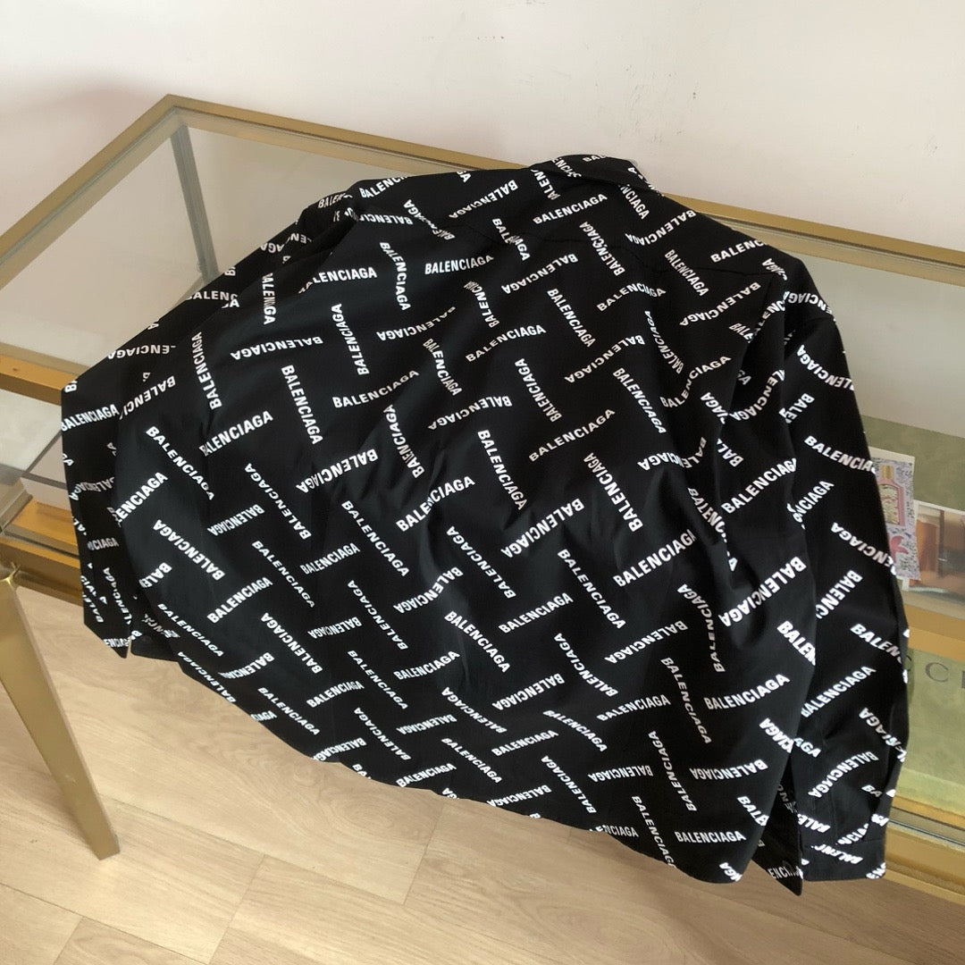 Schwarze Jacke