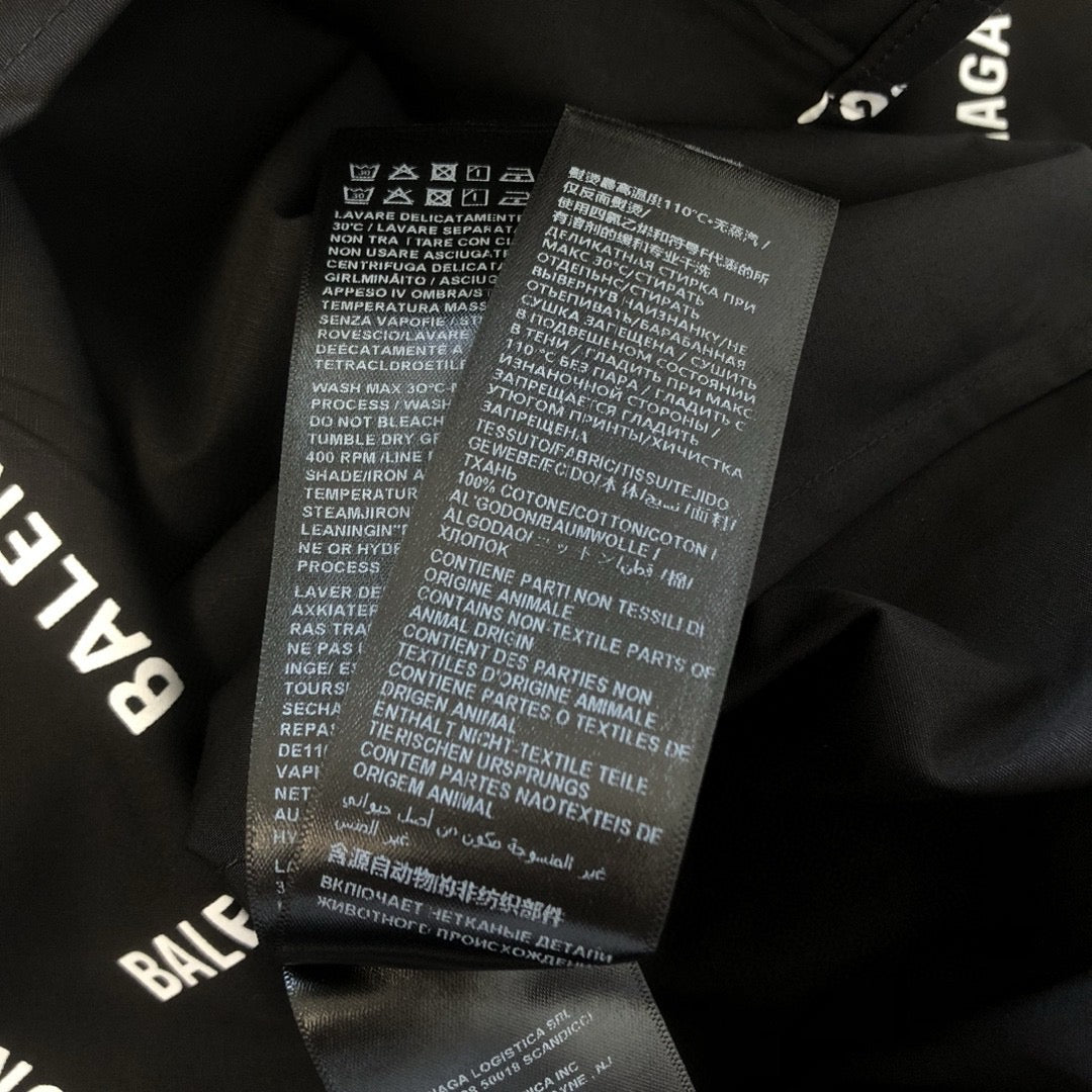 Schwarze Jacke
