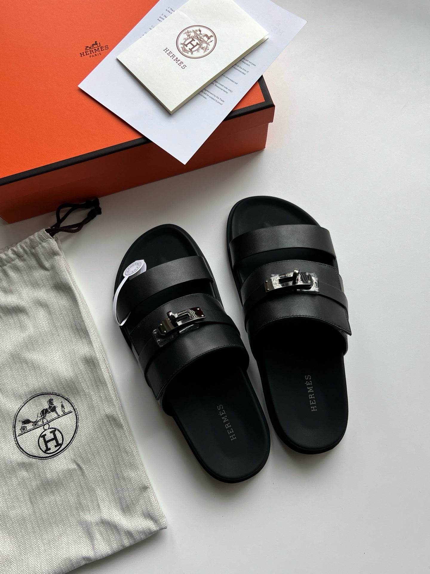 Black Shoes - FashionHype.xyz
