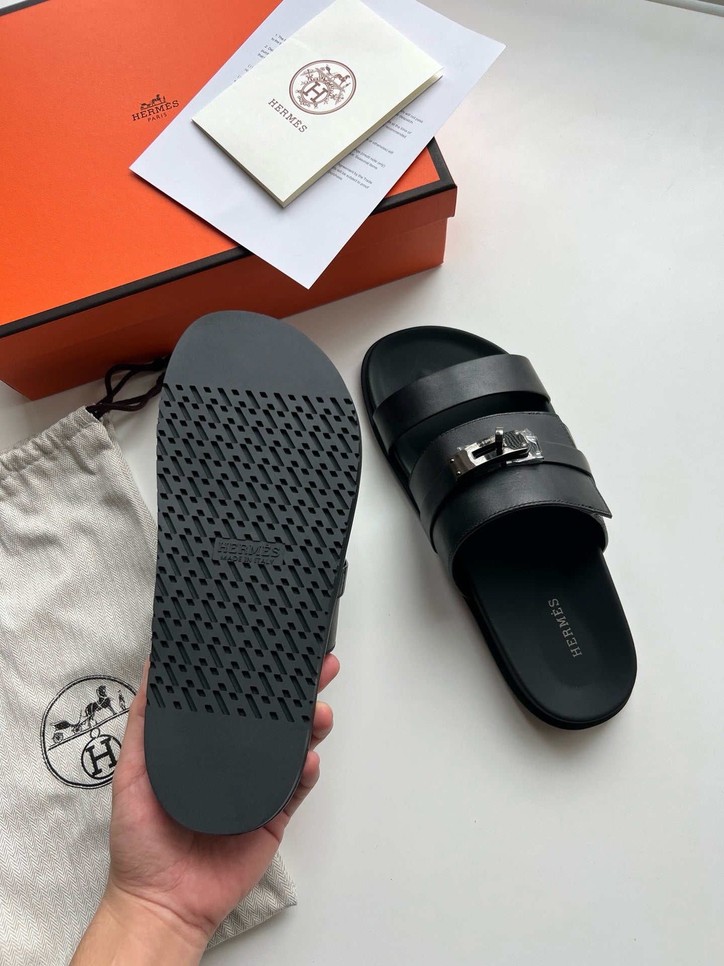 Black Shoes - FashionHype.xyz