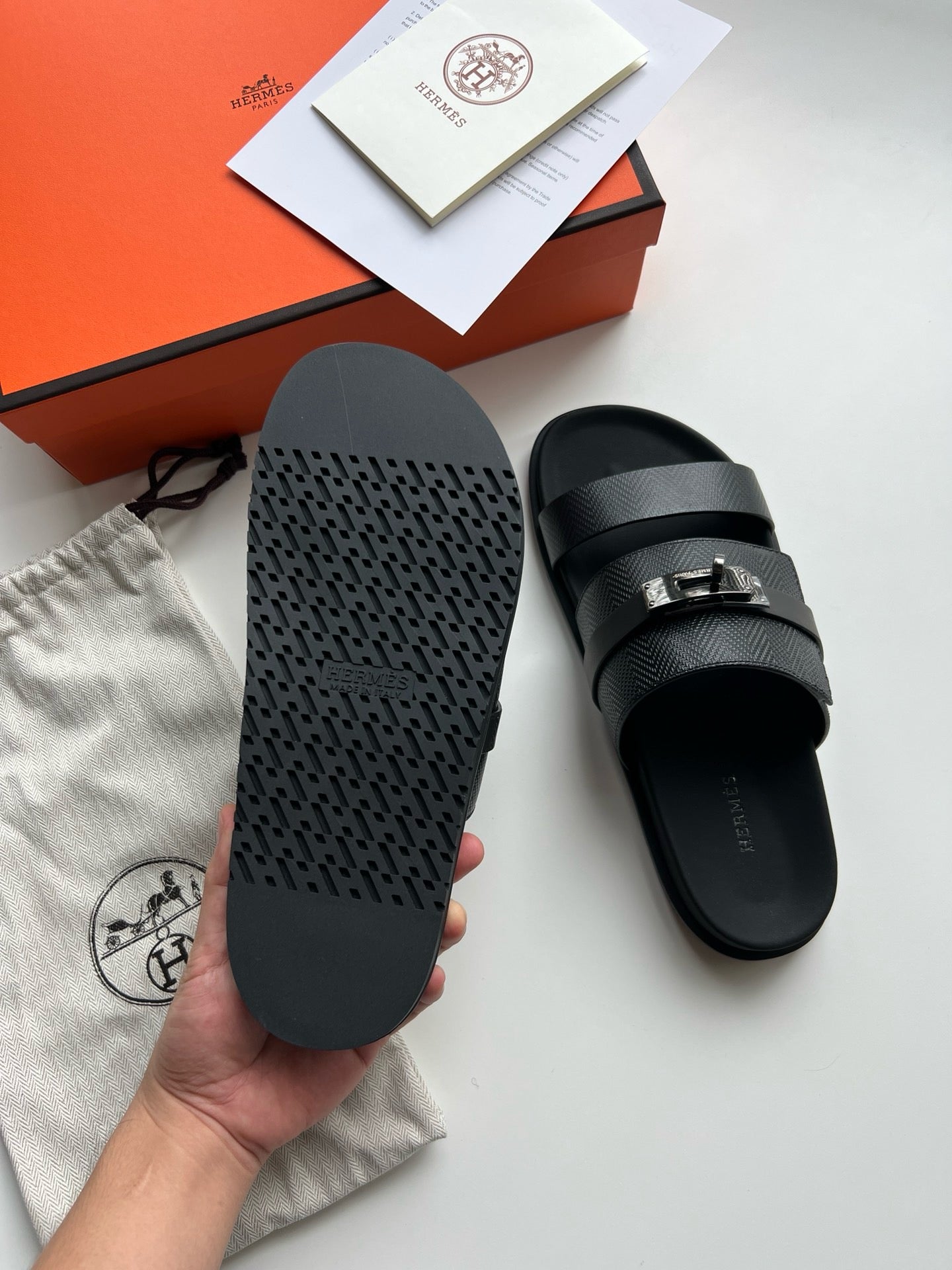 Black Shoes - FashionHype.xyz