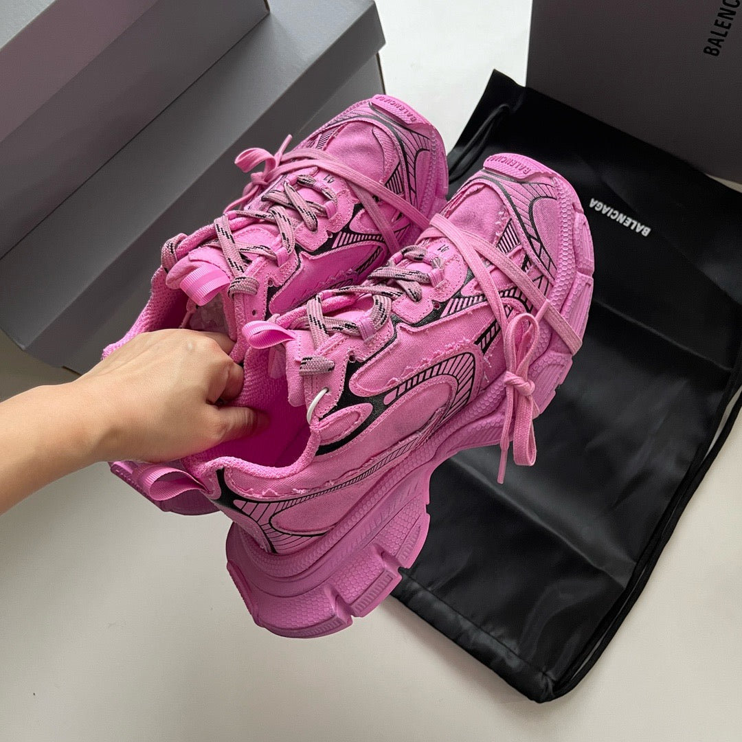 Schuhe in Himmelblau, Rosa und Khaki