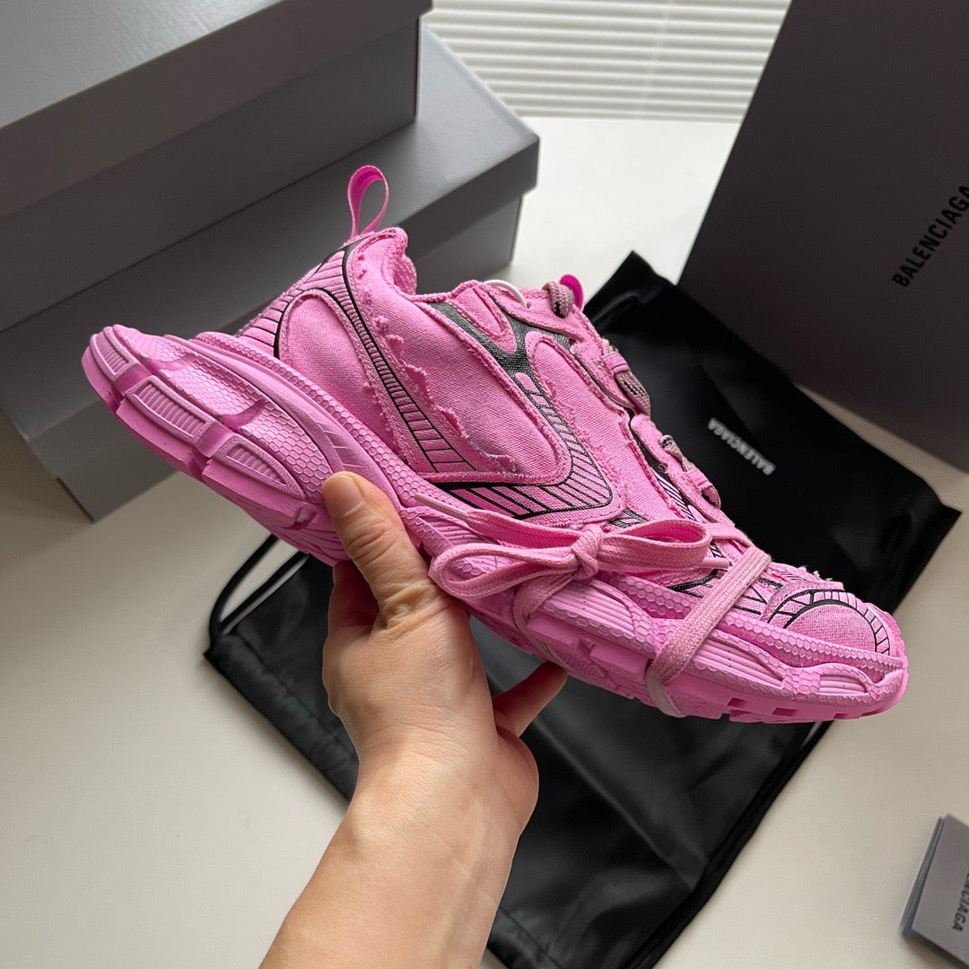 Schuhe in Himmelblau, Rosa und Khaki