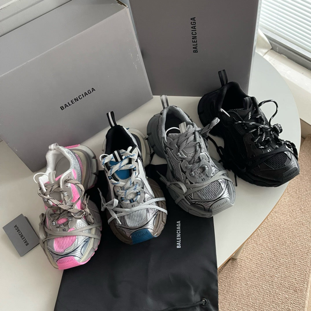 Mehrfarbige Schuhe