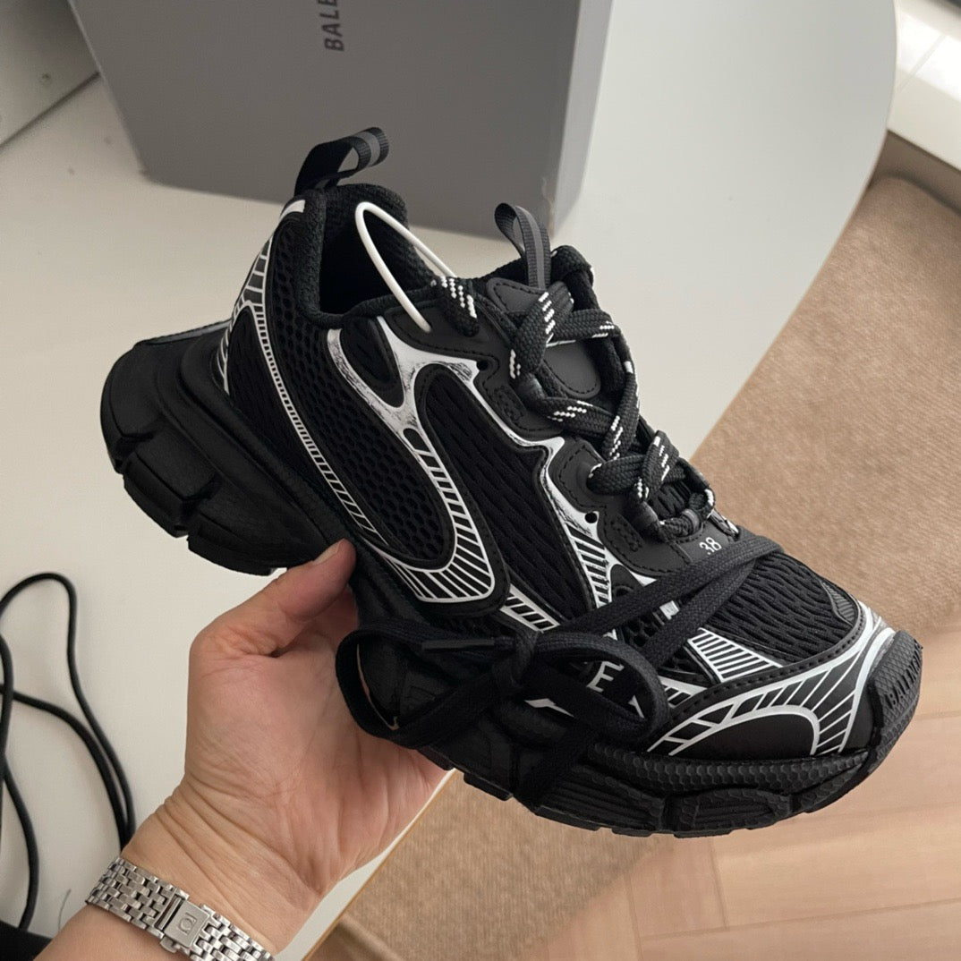 Mehrfarbige Schuhe