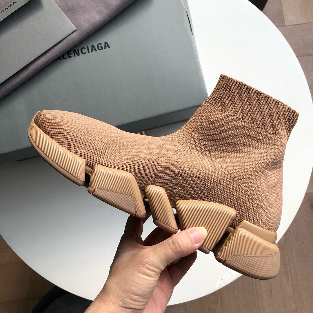 Khaki- und grüne Schuhe