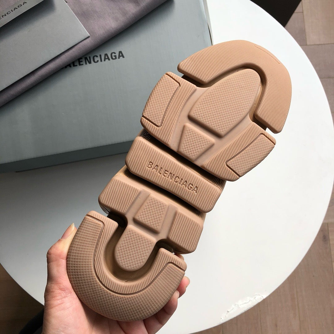 Khaki- und grüne Schuhe