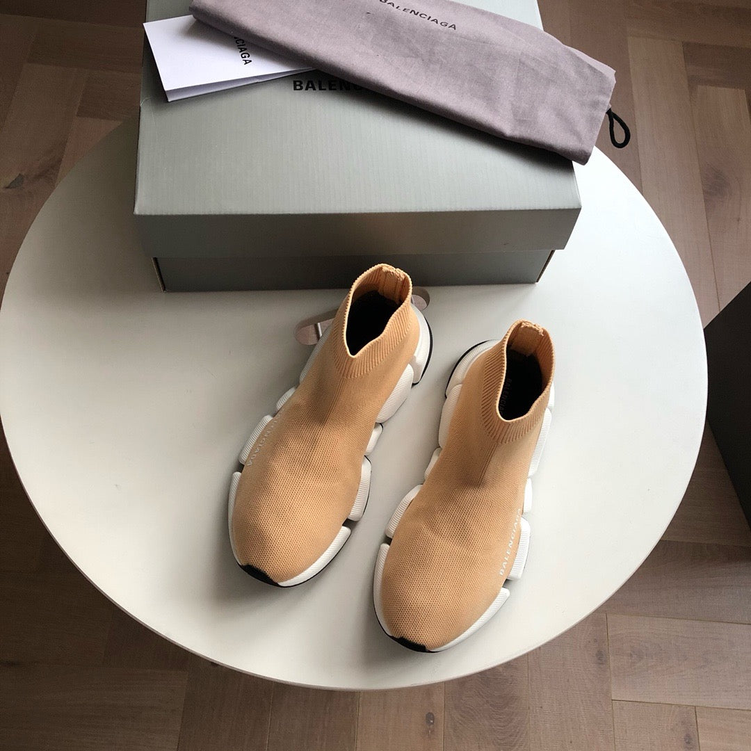 Mehrfarbige Schuhe