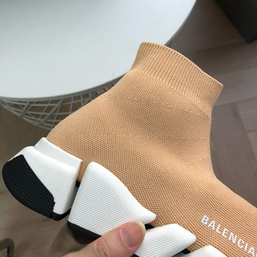 Mehrfarbige Schuhe