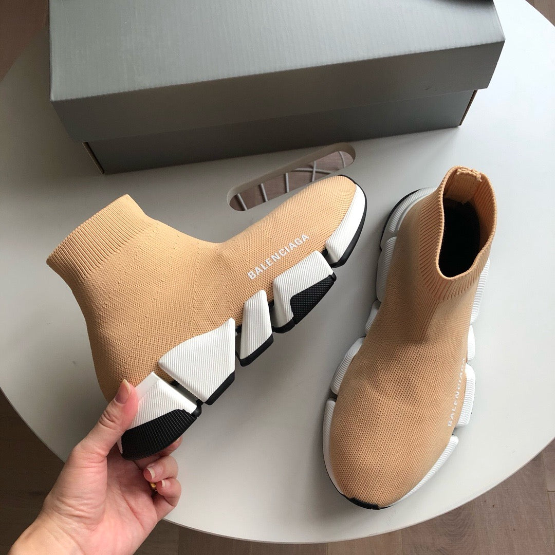 Mehrfarbige Schuhe