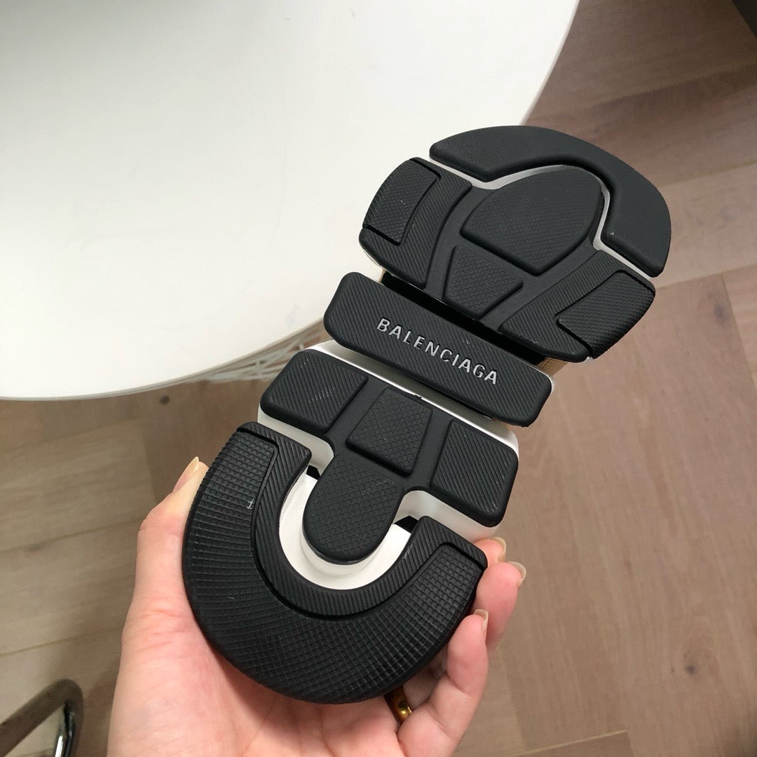 Mehrfarbige Schuhe