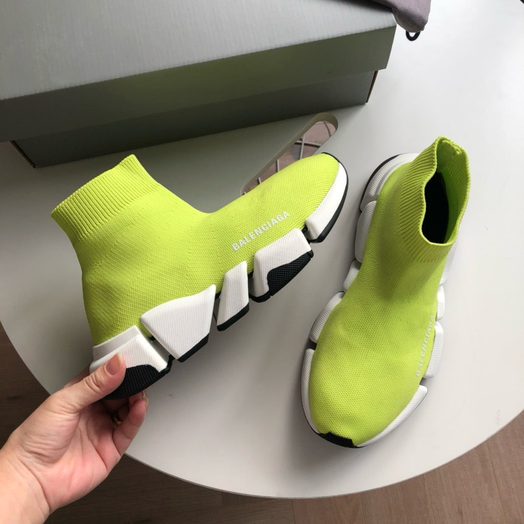 Mehrfarbige Schuhe