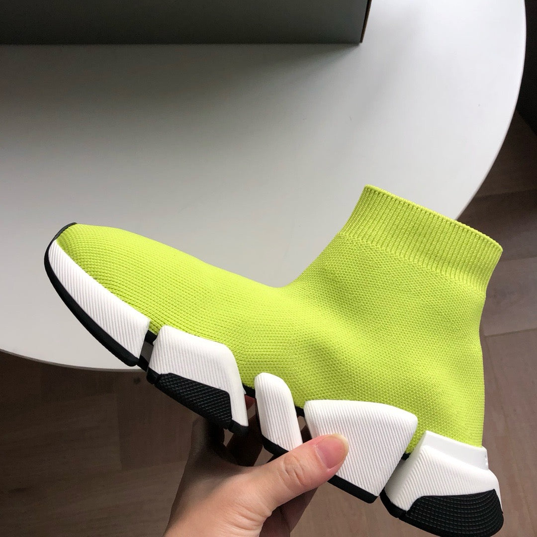 Mehrfarbige Schuhe