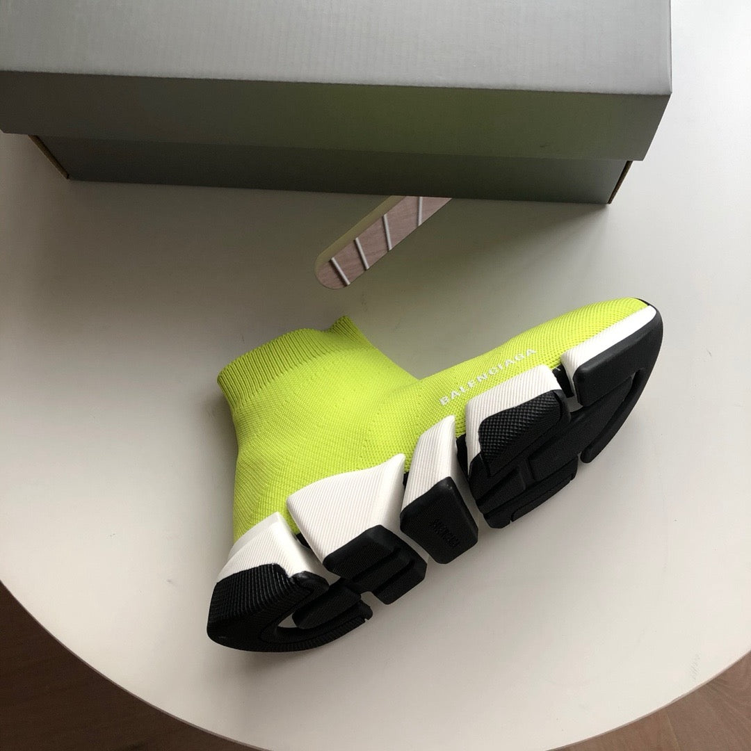 Mehrfarbige Schuhe