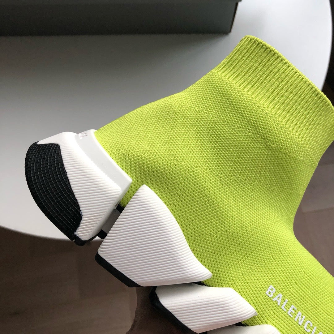 Mehrfarbige Schuhe