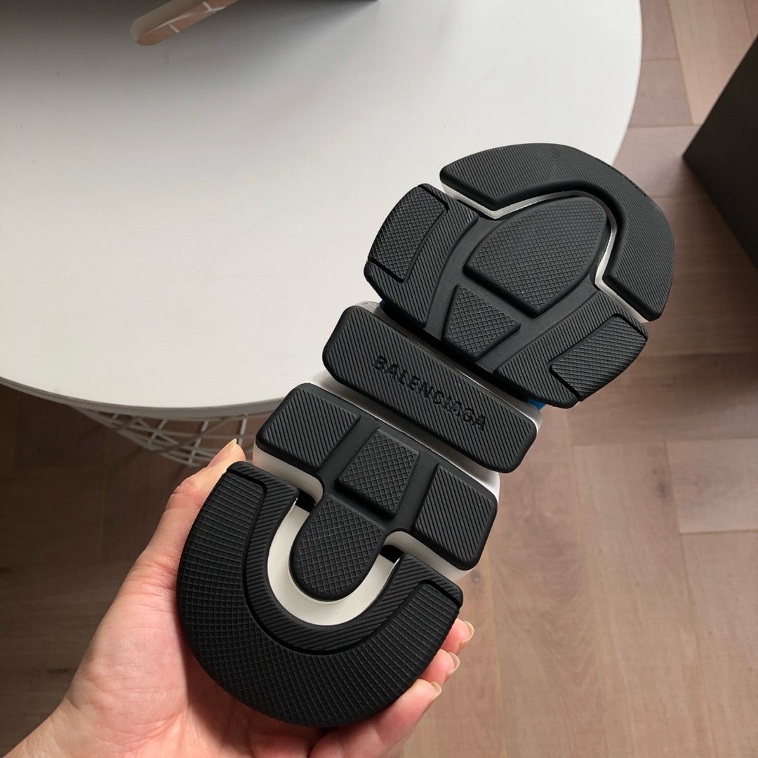 Mehrfarbige Schuhe