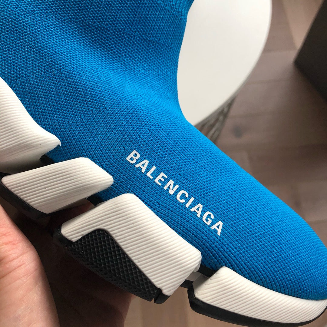 Mehrfarbige Schuhe