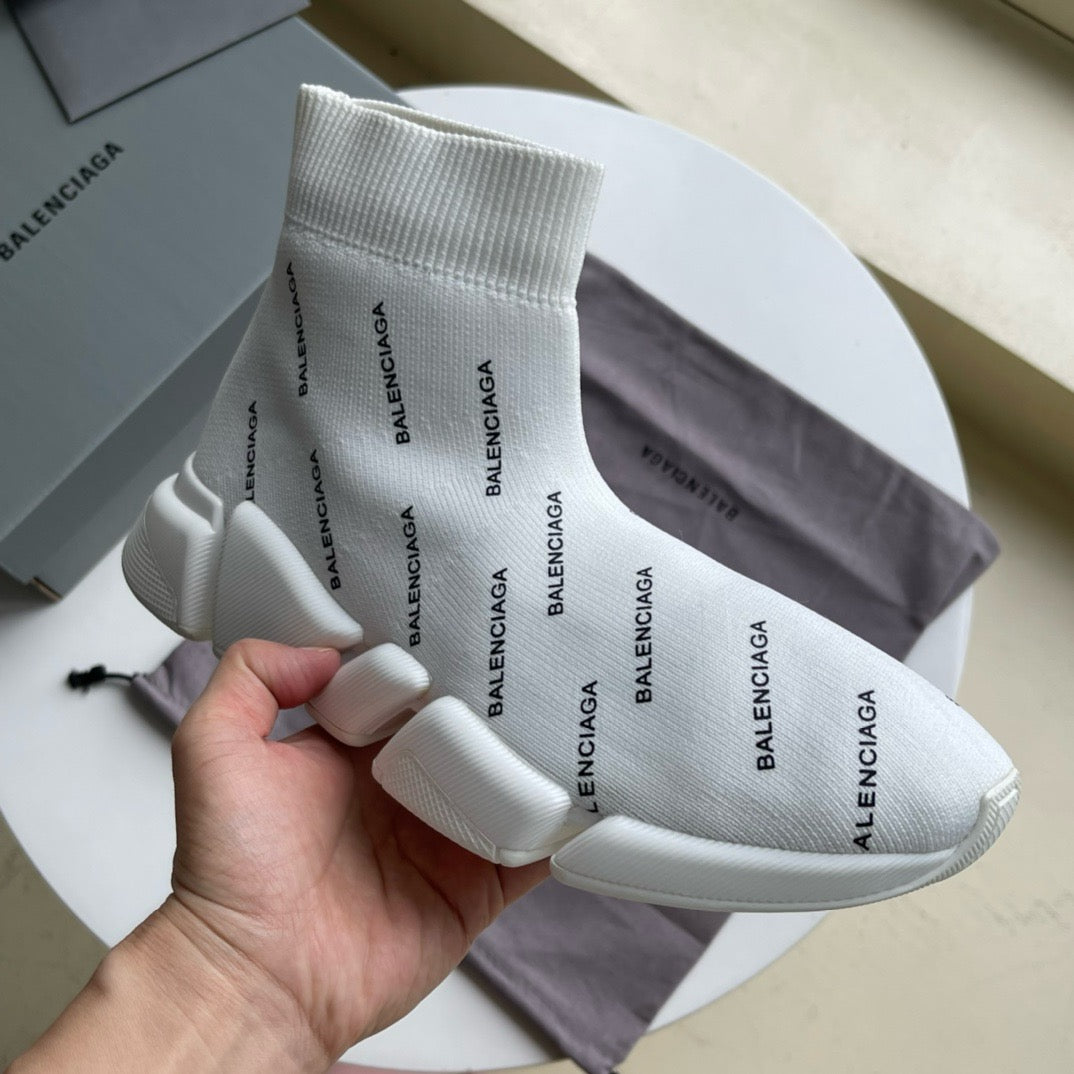 Weiße Schuhe