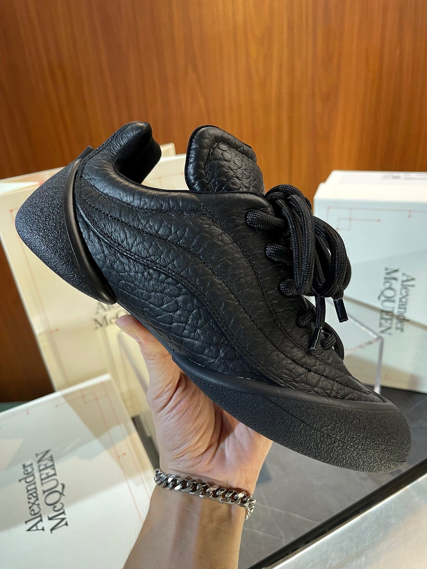 Mehrfarbige Schuhe