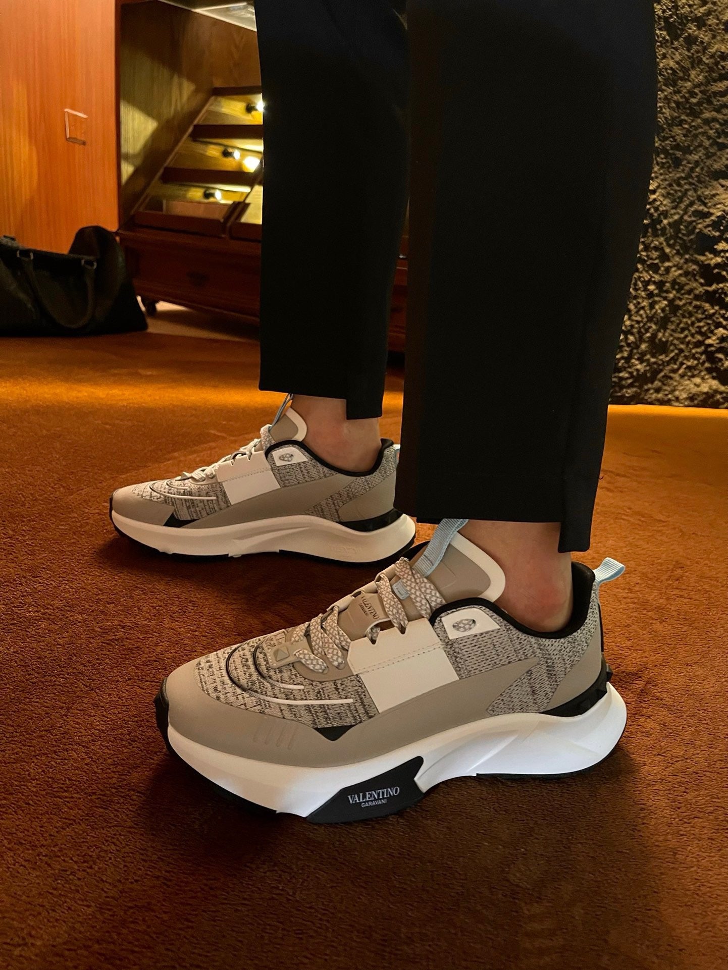 Mehrfarbige Schuhe