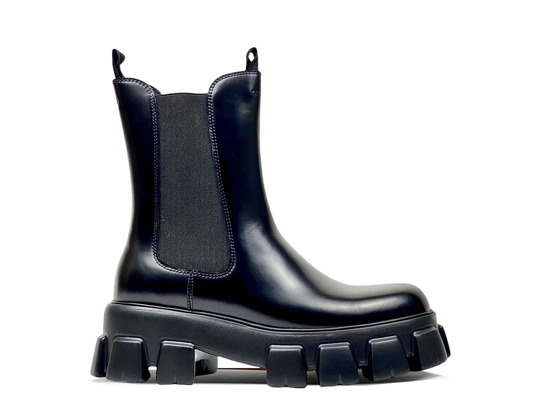 Black Shoes - FashionHype.xyz