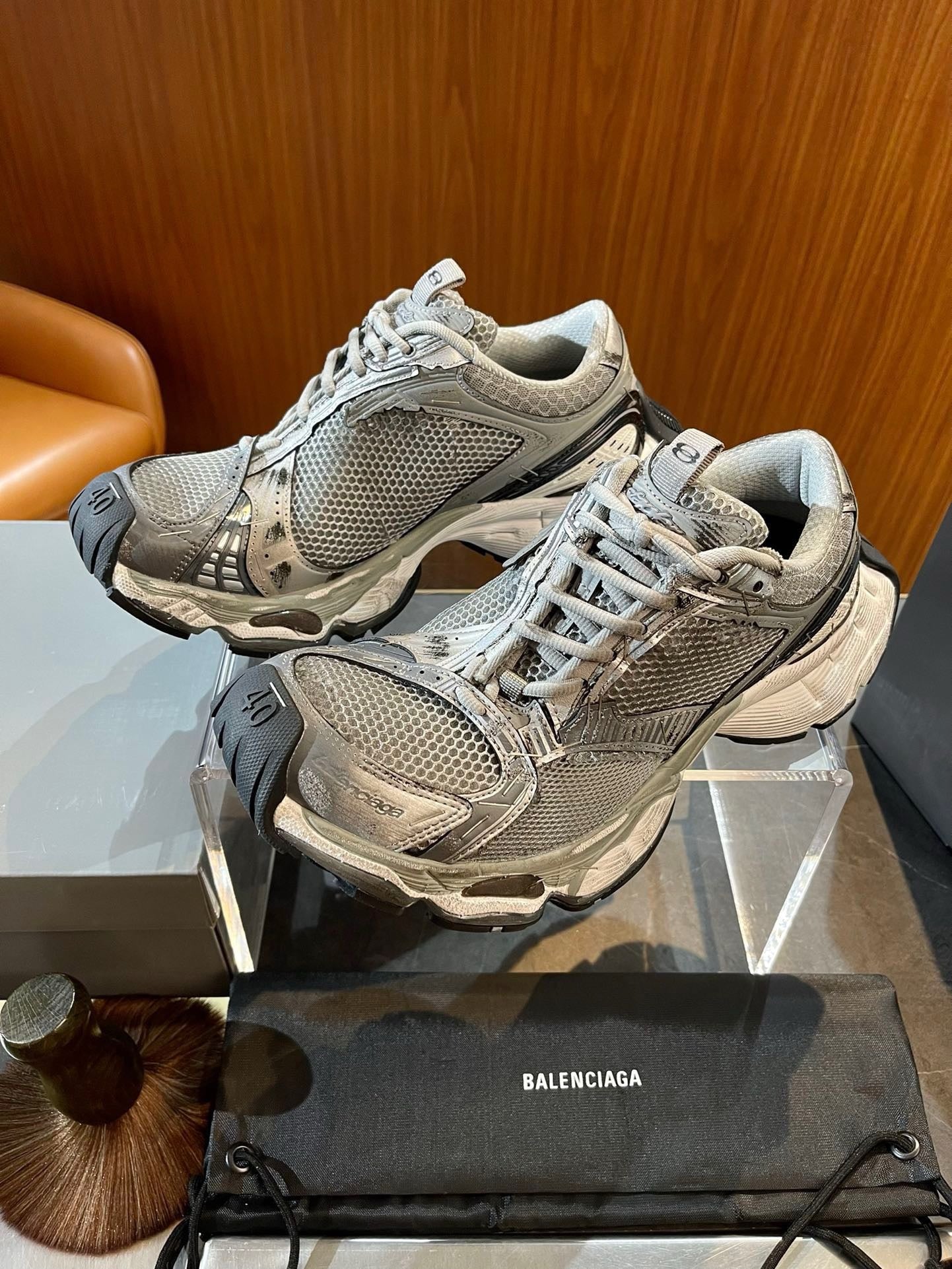 Mehrfarbige Schuhe