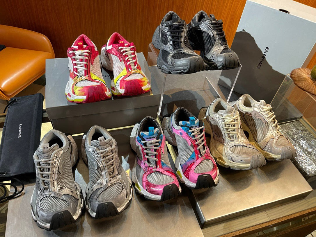 Mehrfarbige Schuhe