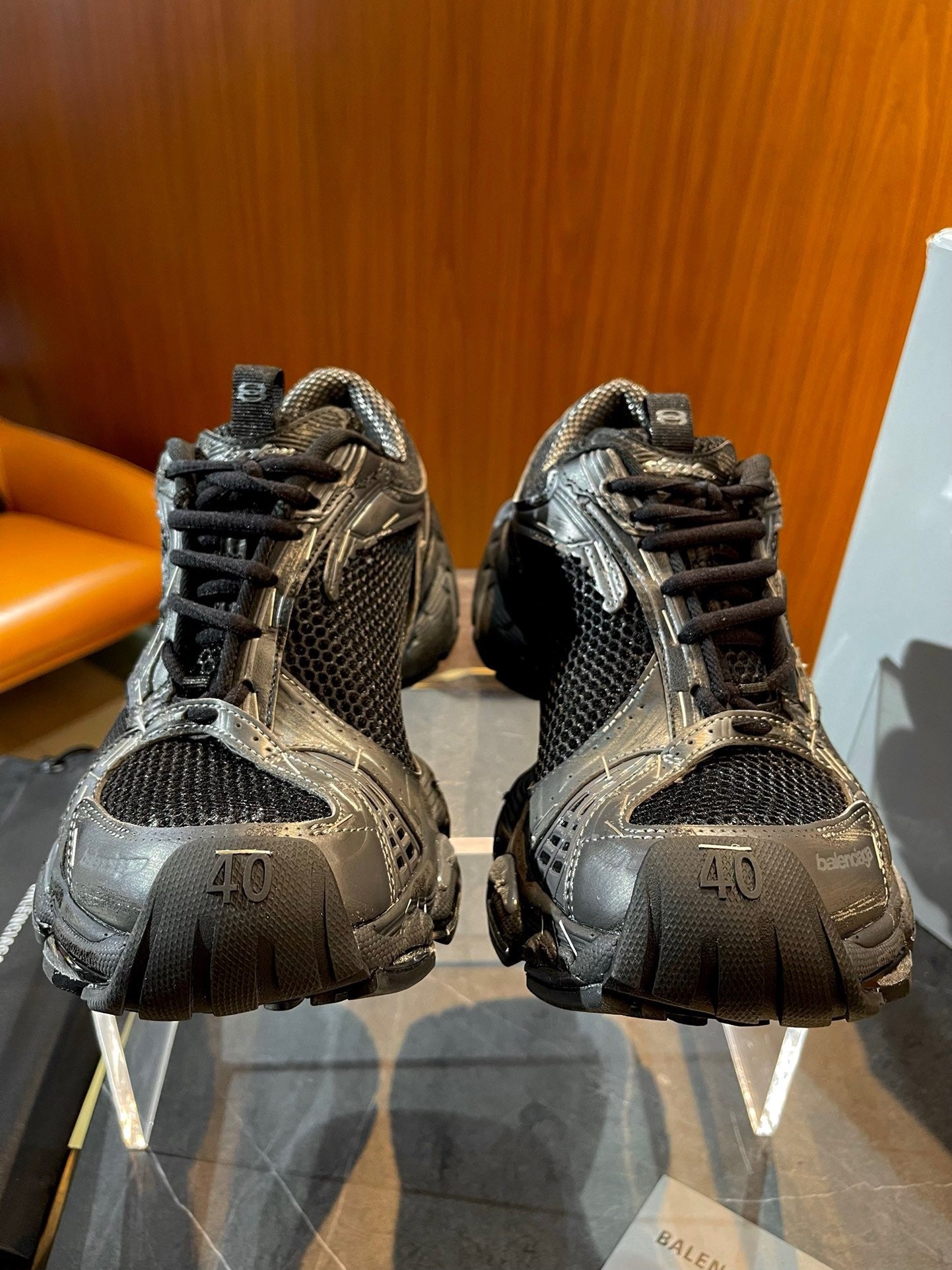 Mehrfarbige Schuhe