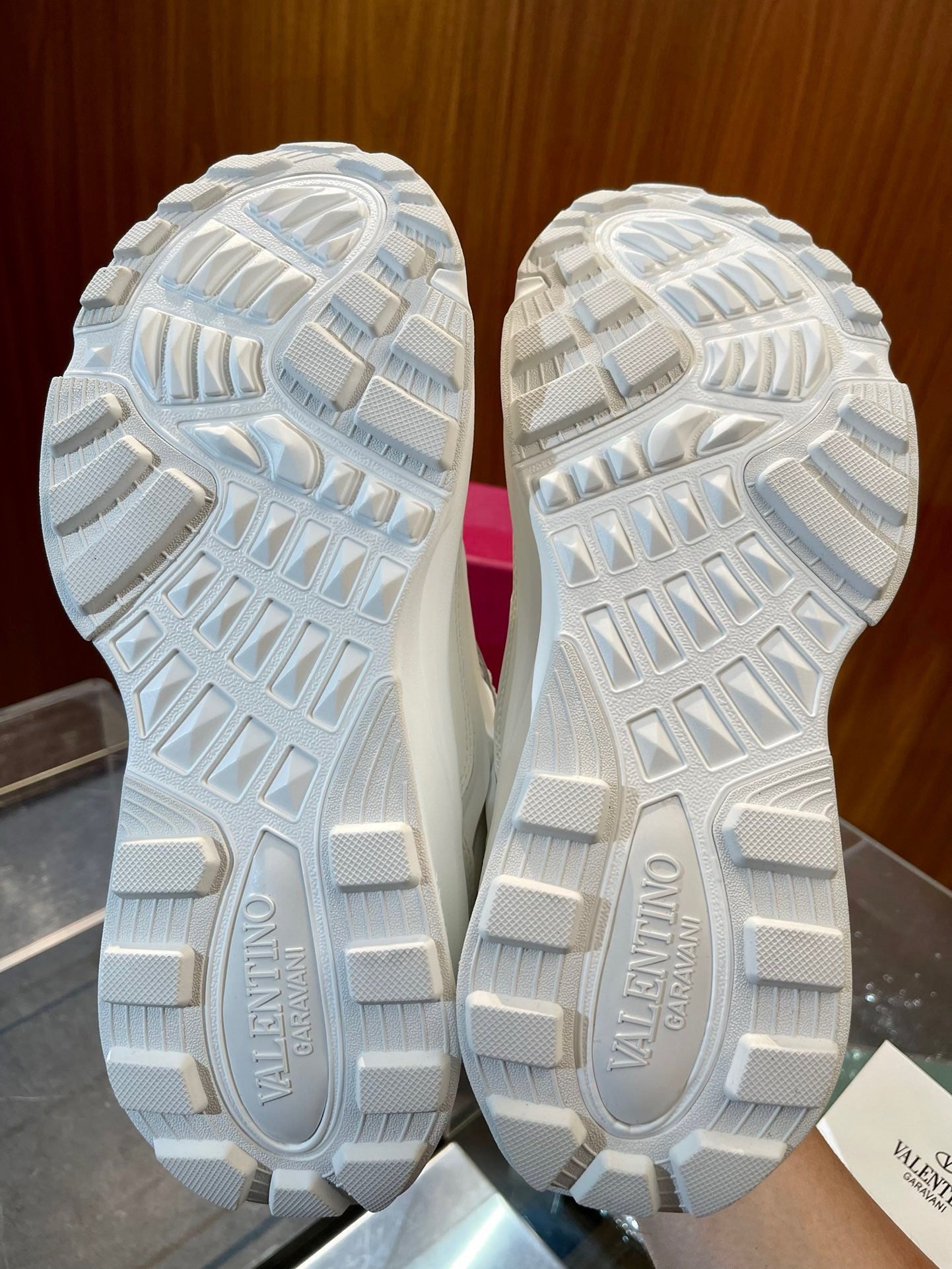 Mehrfarbige Schuhe