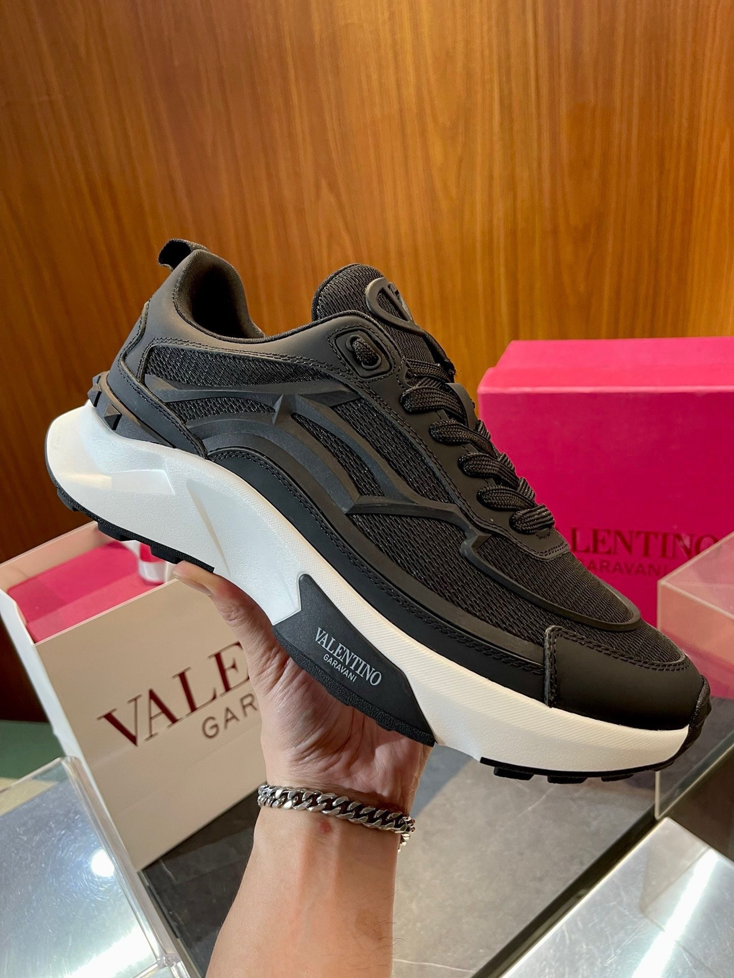 Mehrfarbige Schuhe