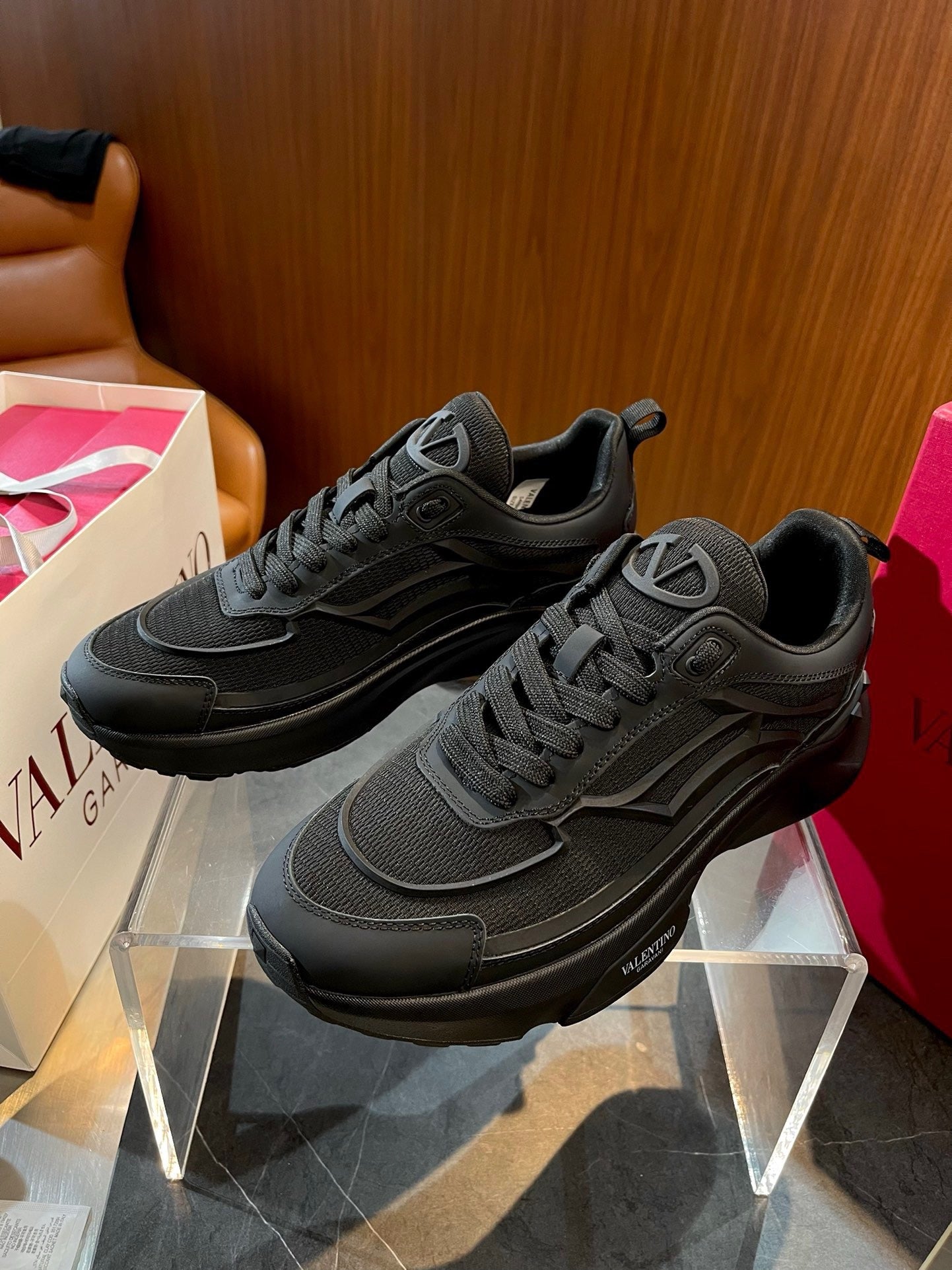 Mehrfarbige Schuhe