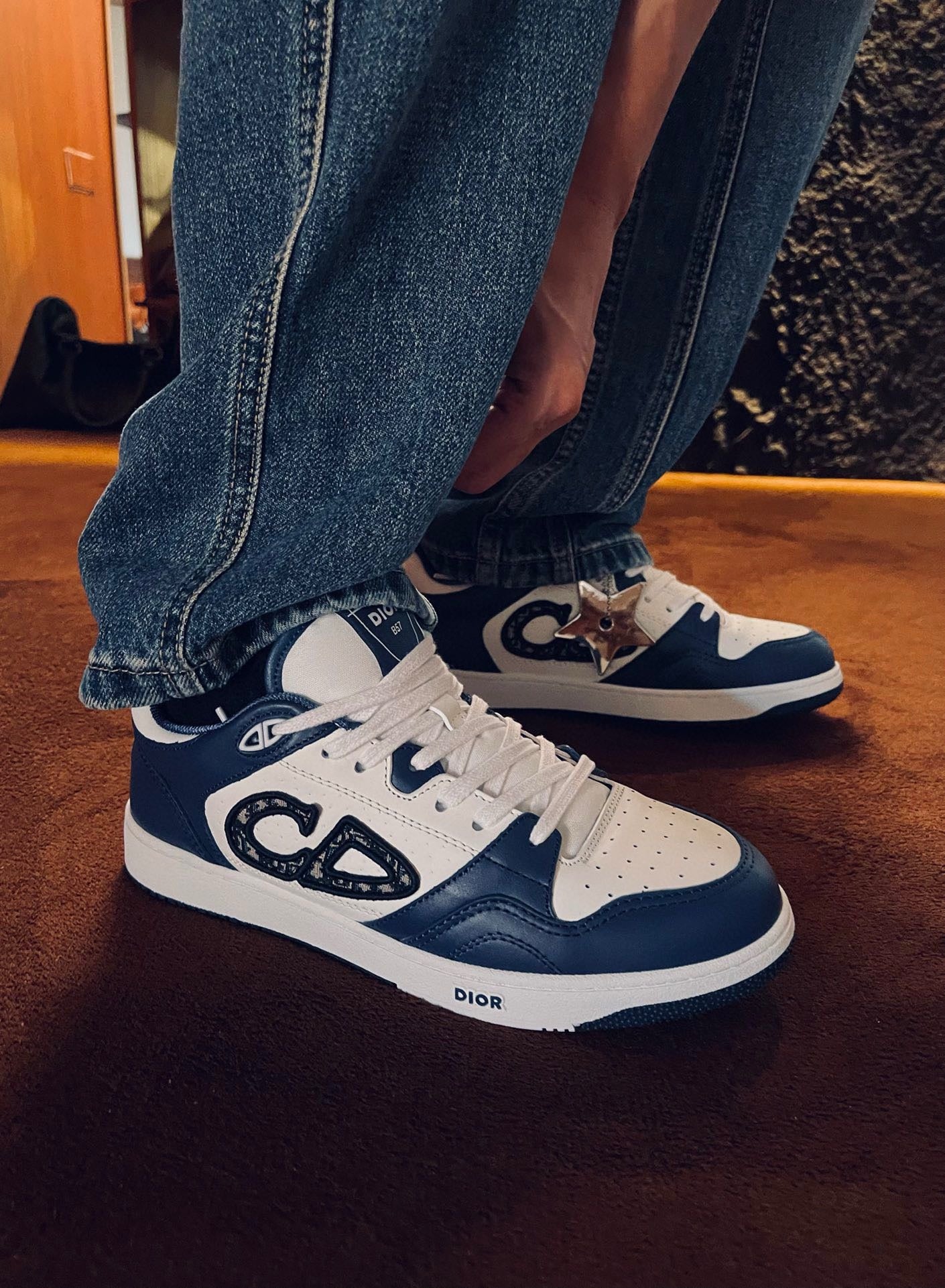 Mehrfarbige Schuhe