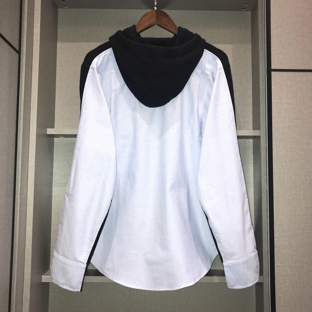 Schwarz-weißer Hoodie