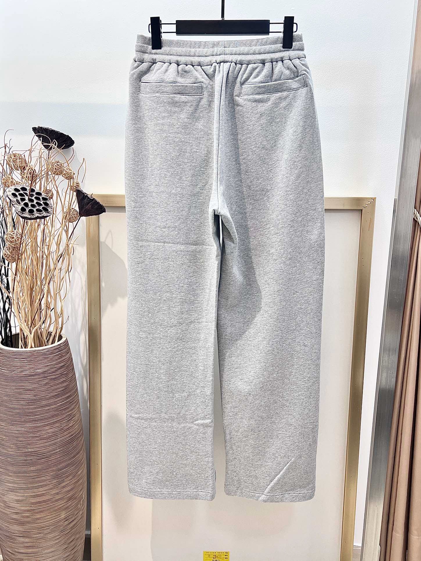 Graue Hose
