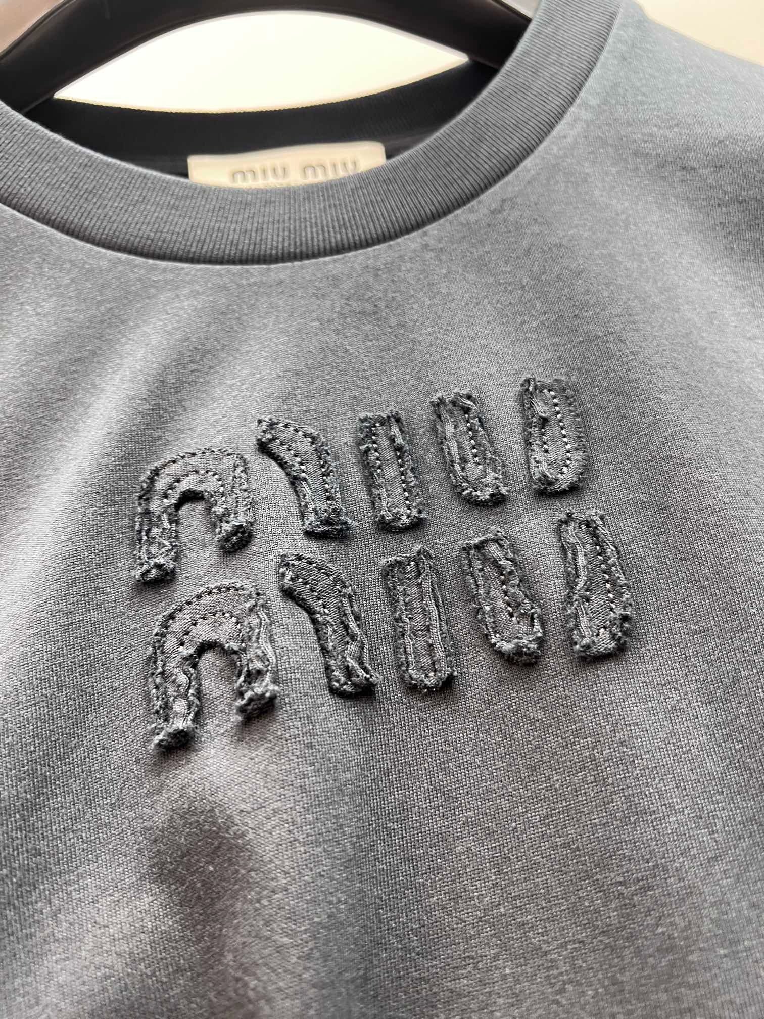 Grey ,White and Black Jersey - FashionHype.xyz