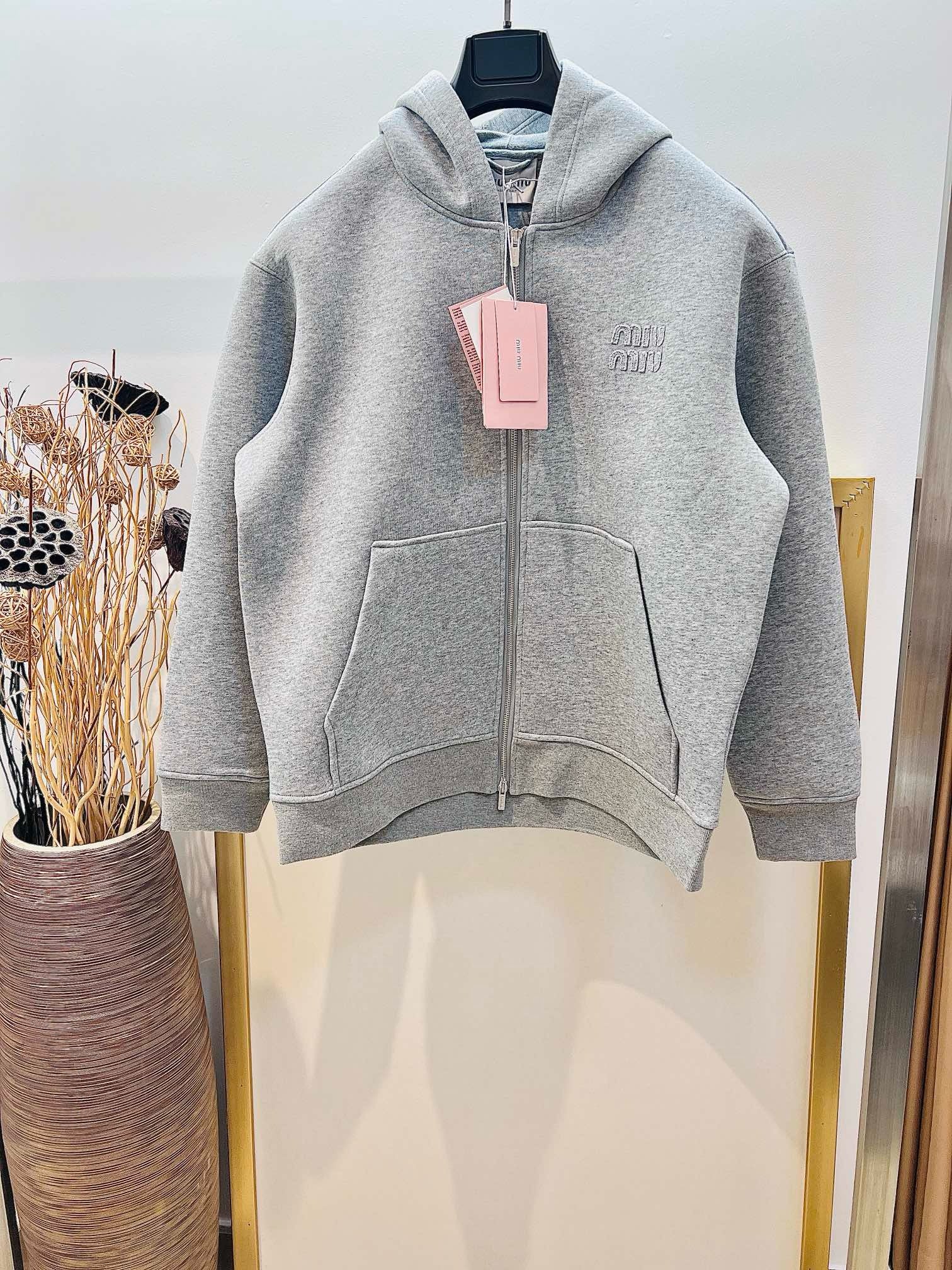 Grey and Blue Jacket - FashionHype.xyz
