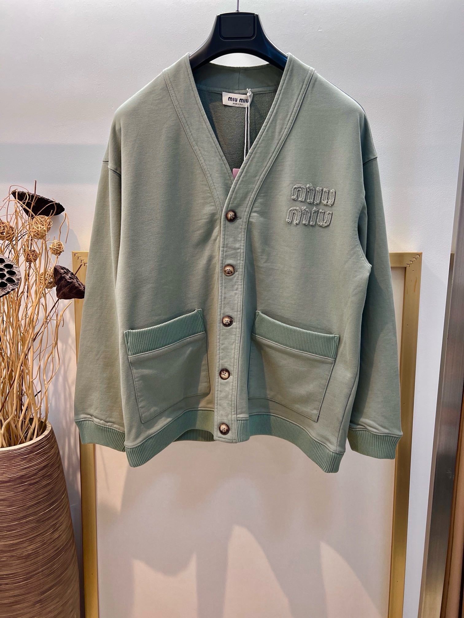 Graue Jacke