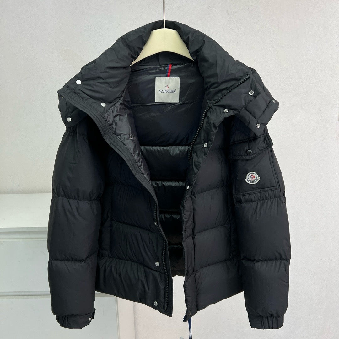 Schwarze Jacke